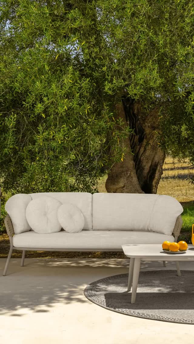 Instagram post from talenti_outdoor.nl. This post is in position 0.